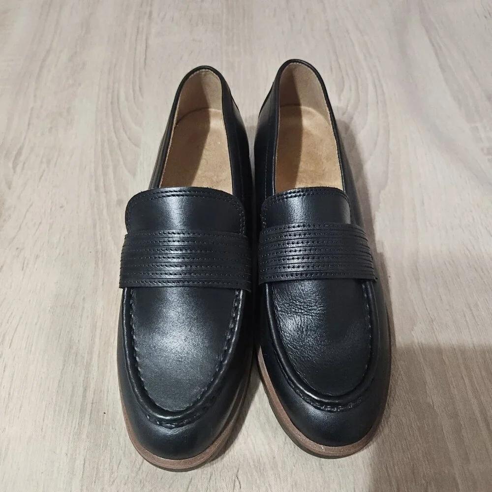 Vionic Corinne Black Leather Loafer US 6 Womens Lug Heel